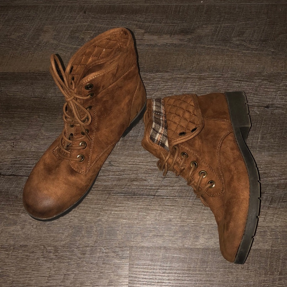 Brown boots